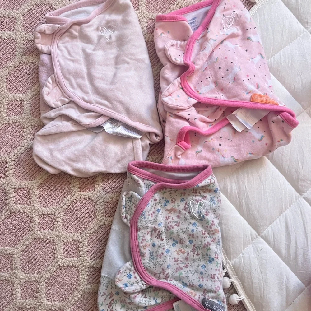Swaddles - Picture 1 of 1